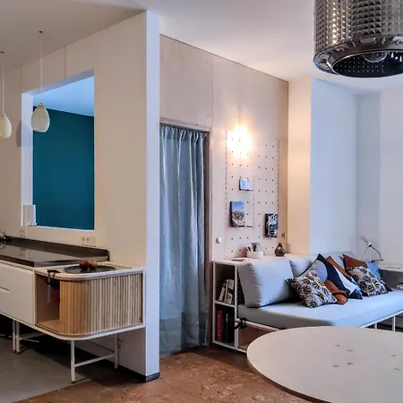 Appartement Unique Design, Hype Location! *