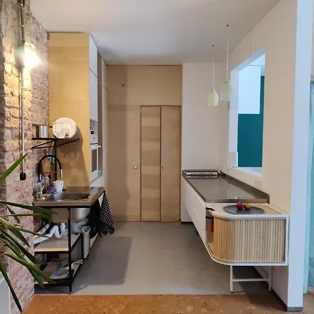 Appartement Unique Design, Hype Location!